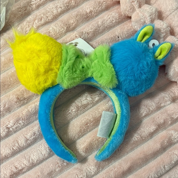 Disney Pixar Fuzzy Ears - Picture 1 of 2